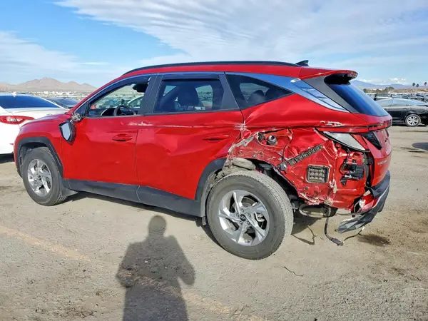 5NMJB3AEXNH107977 2022 HYUNDAI TUCSON - Image 2