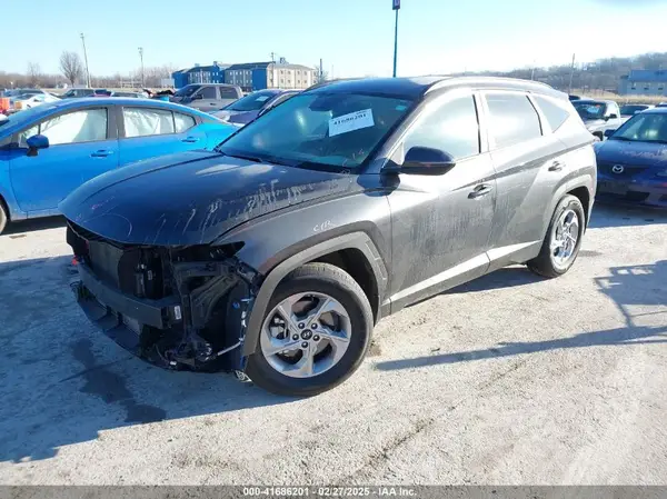 5NMJB3AEXNH108398 2022 HYUNDAI TUCSON - Image 2