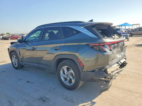 5NMJB3AEXNH123628 2022 HYUNDAI TUCSON - Image 2
