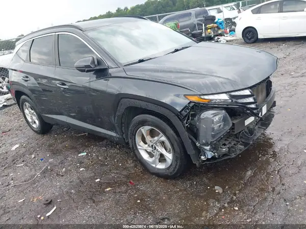 5NMJB3AEXNH140574 2022 HYUNDAI TUCSON - Image 1