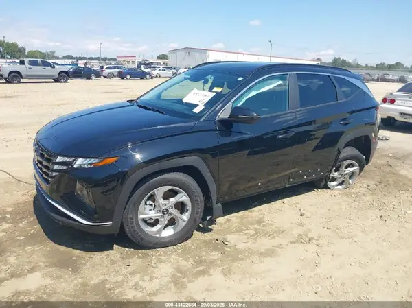 5NMJB3AEXPH242265 2023 HYUNDAI TUCSON - Image 2