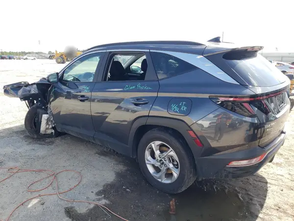5NMJB3AEXPH271037 2023 HYUNDAI TUCSON - Image 2