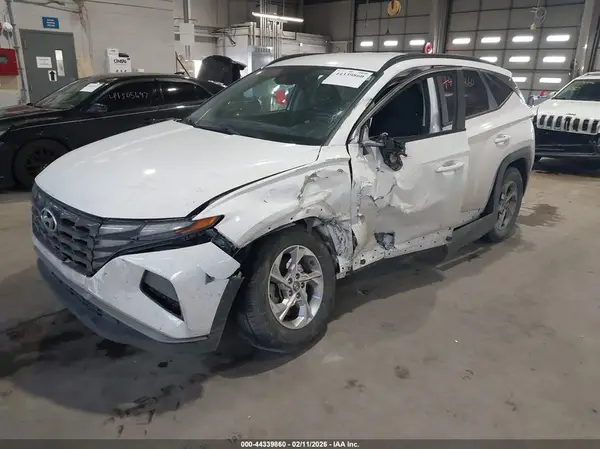 5NMJB3DE0RH306196 2024 HYUNDAI TUCSON - Image 2