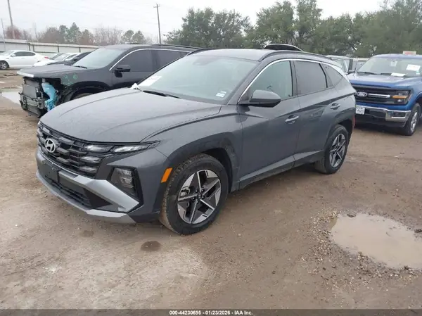 5NMJB3DE0SH479190 2025 HYUNDAI TUCSON - Image 2