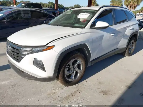 5NMJB3DE1RH418733 2024 HYUNDAI TUCSON - Image 2
