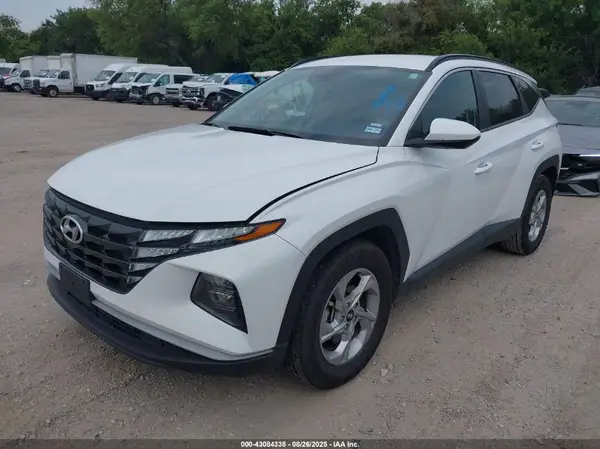 5NMJB3DE2RH329592 2024 HYUNDAI TUCSON - Image 2