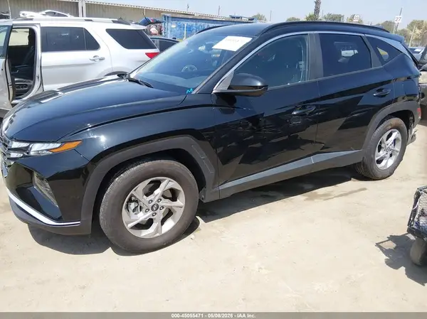 5NMJB3DE2RH358445 2024 HYUNDAI TUCSON - Image 2