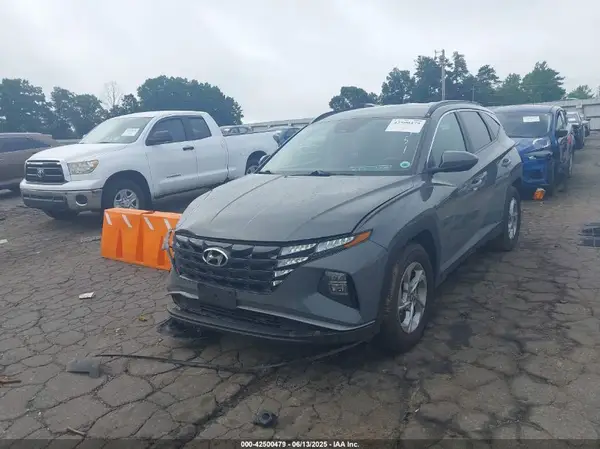 5NMJB3DE2RH420751 2024 HYUNDAI TUCSON - Image 2