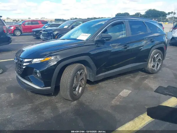 5NMJB3DE2RH425299 2024 HYUNDAI TUCSON - Image 2