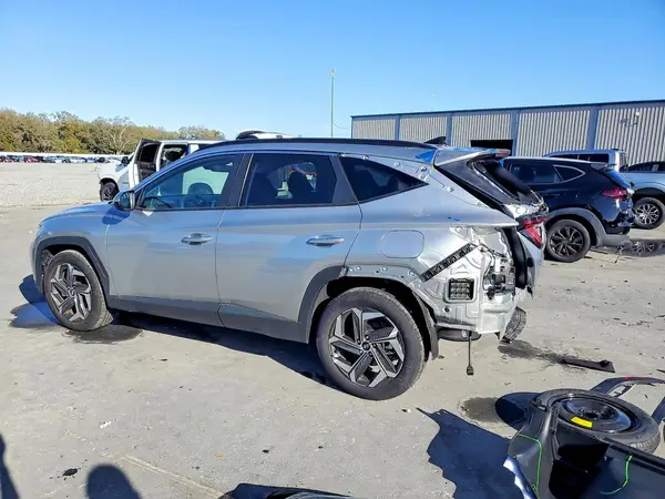 5NMJB3DE2RH428736 2024 HYUNDAI TUCSON - Image 2