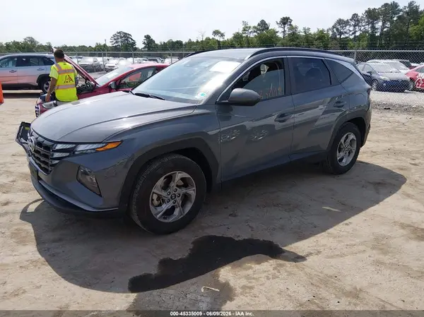 5NMJB3DE3RH420757 2024 HYUNDAI TUCSON - Image 2