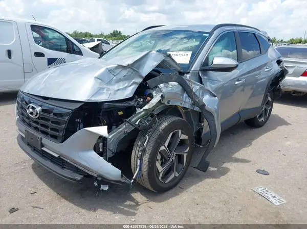 5NMJB3DE3RH425165 2024 HYUNDAI TUCSON - Image 2