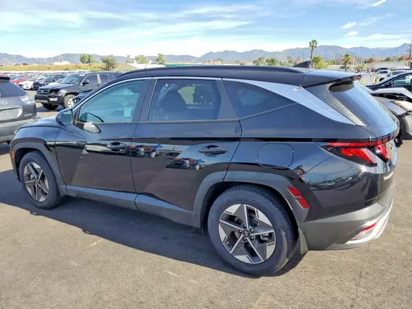 5NMJB3DE3SH524297 2025 HYUNDAI TUCSON - Image 2
