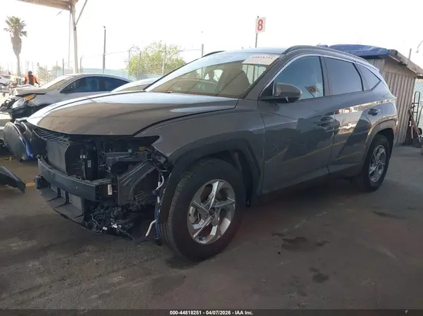 5NMJB3DE4RH321381 2024 HYUNDAI TUCSON - Image 2
