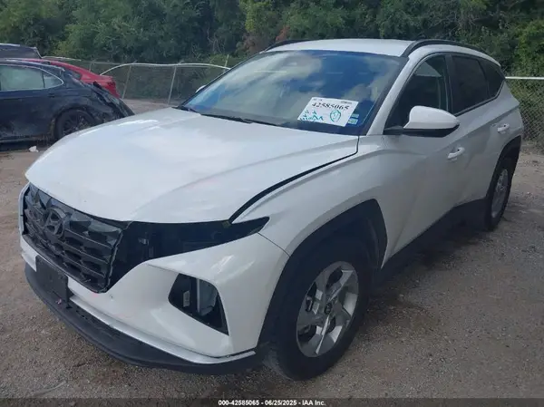 5NMJB3DE4RH352646 2024 HYUNDAI TUCSON - Image 2