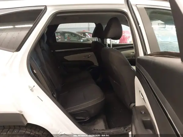 5NMJB3DE4RH427569 2024 HYUNDAI TUCSON - Image 8