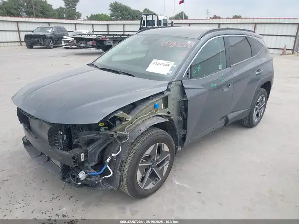 5NMJB3DE4SH479399 2025 HYUNDAI TUCSON - Image 2