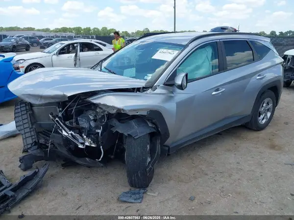 5NMJB3DE5RH297446 2024 HYUNDAI TUCSON - Image 2