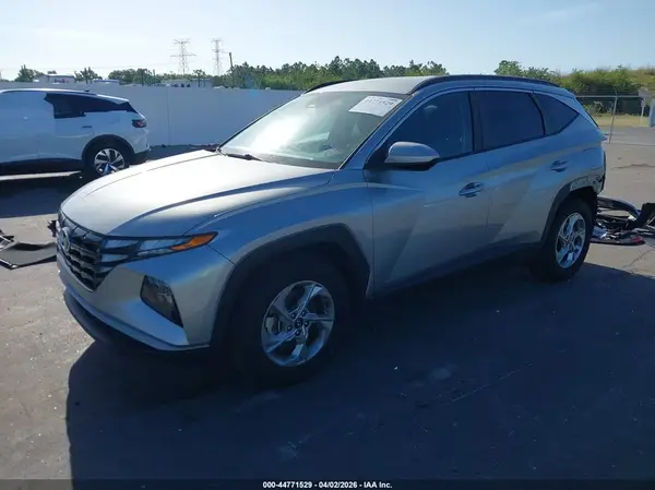 5NMJB3DE6RH300340 2024 HYUNDAI TUCSON - Image 2