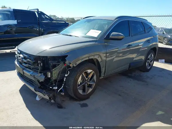 5NMJB3DE6SH603401 2025 HYUNDAI TUCSON - Image 2
