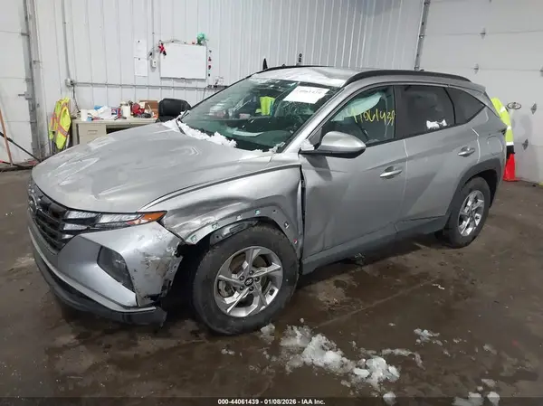 5NMJB3DE7RH305577 2024 HYUNDAI TUCSON - Image 2