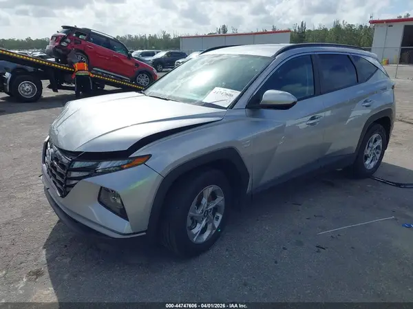 5NMJB3DE8RH295156 2024 HYUNDAI TUCSON - Image 2