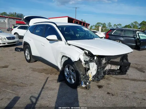 5NMJB3DE8RH366436 2024 HYUNDAI TUCSON - Image 1