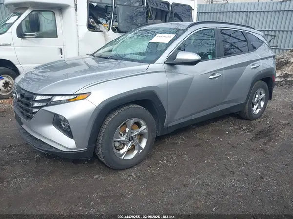 5NMJB3DE8RH386461 2024 HYUNDAI TUCSON - Image 2