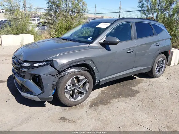 5NMJB3DE8TH697444 2026 HYUNDAI TUCSON - Image 2