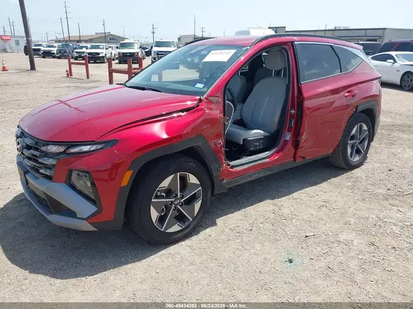 5NMJB3DE9TH693581 2026 HYUNDAI TUCSON - Image 2