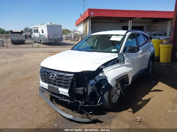 5NMJB3DEXRH308635 2024 HYUNDAI TUCSON - Image 2
