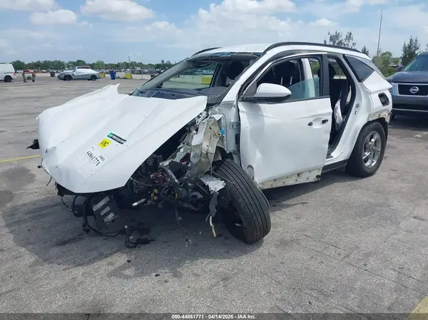 5NMJB3DEXRH410582 2024 HYUNDAI TUCSON - Image 2