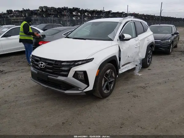 5NMJB3DEXTH613897 2026 HYUNDAI TUCSON - Image 2