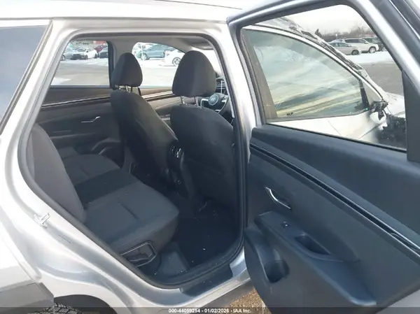 5NMJBCAE0NH007094 2022 HYUNDAI TUCSON - Image 8