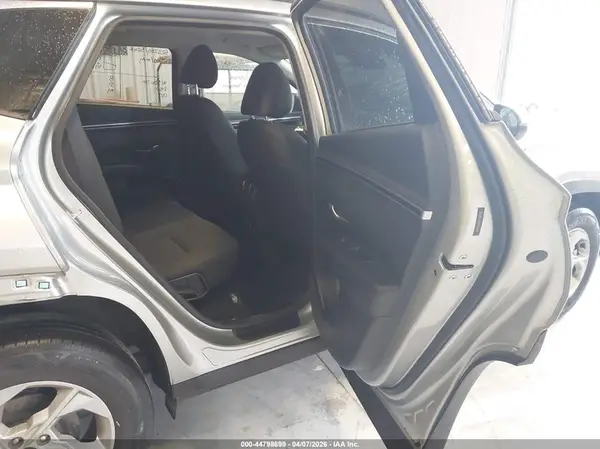 5NMJBCAE0NH136114 2022 HYUNDAI TUCSON - Image 8