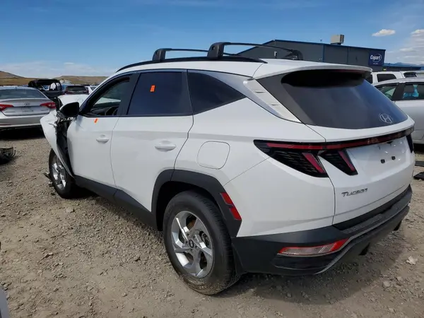 5NMJBCAE0PH197806 2023 HYUNDAI TUCSON - Image 2