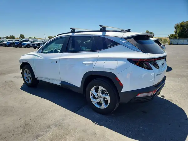 5NMJBCAE0PH209887 2023 HYUNDAI TUCSON - Image 2