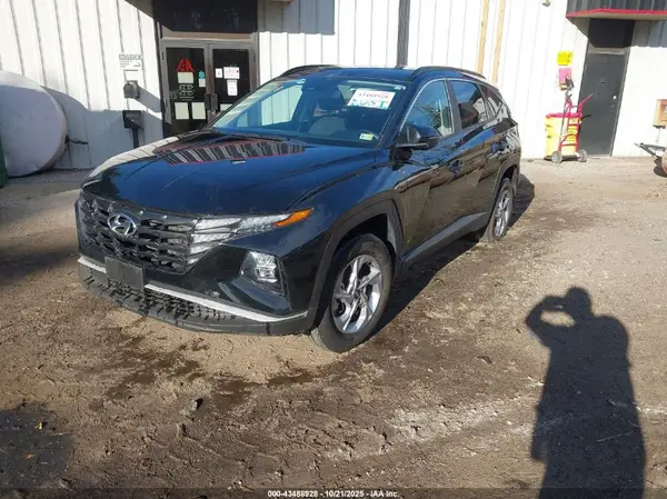 5NMJBCAE0PH286047 2023 HYUNDAI TUCSON - Image 2