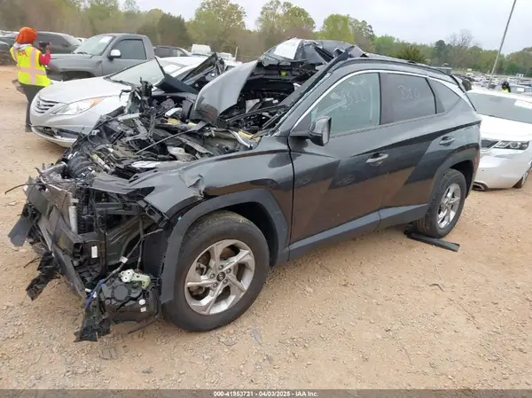 5NMJBCAE1NH014863 2022 HYUNDAI TUCSON - Image 2