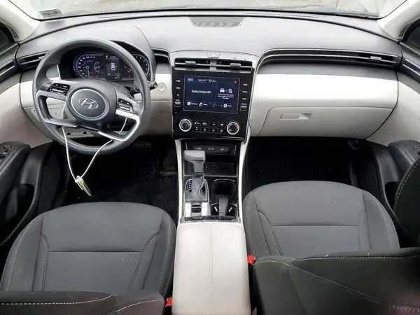 5NMJBCAE1NH032490 2022 HYUNDAI TUCSON - Image 8
