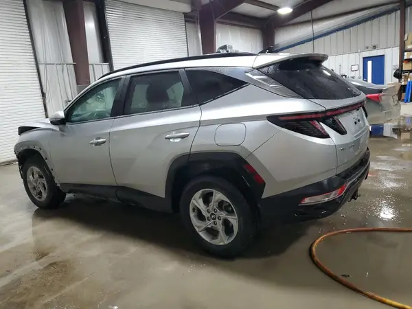 5NMJBCAE1NH087683 2022 HYUNDAI TUCSON - Image 2