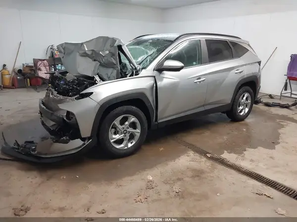 5NMJBCAE1NH119726 2022 HYUNDAI TUCSON - Image 2