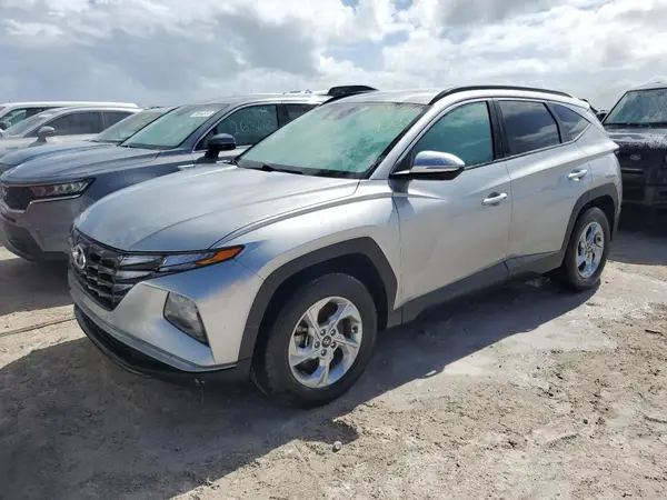 5NMJBCAE1NH140530 2022 HYUNDAI TUCSON - Image 1