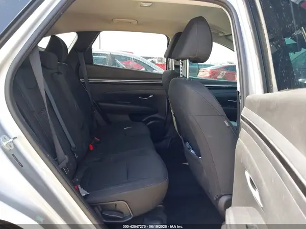 5NMJBCAE1PH173742 2023 HYUNDAI TUCSON - Image 8