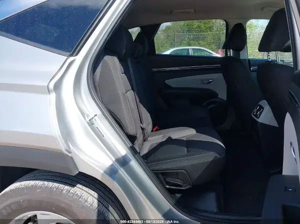 5NMJBCAE1PH261268 2023 HYUNDAI TUCSON - Image 8