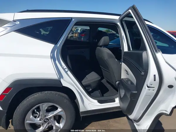 5NMJBCAE1PH284999 2023 HYUNDAI TUCSON - Image 8