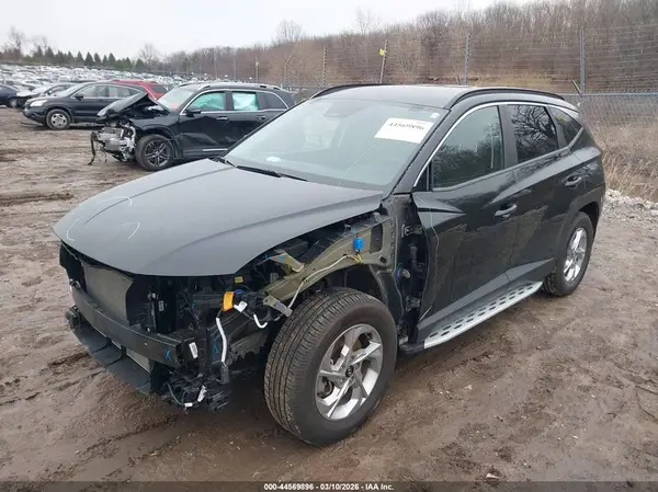 5NMJBCAE2NH101915 2022 HYUNDAI TUCSON - Image 2