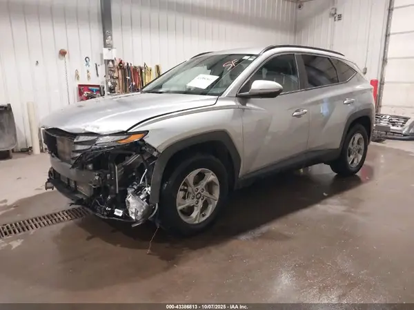 5NMJBCAE2NH111909 2022 HYUNDAI TUCSON - Image 2