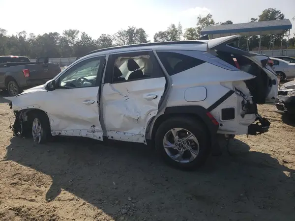 5NMJBCAE2NH120884 2022 HYUNDAI TUCSON - Image 2