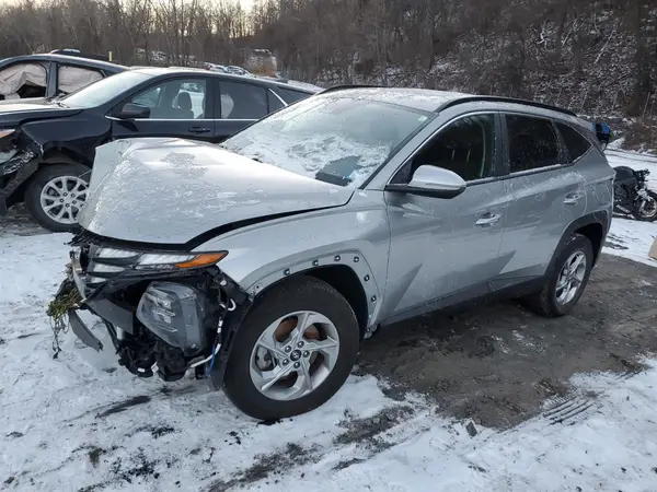 5NMJBCAE2NH140925 2022 HYUNDAI TUCSON - Image 1